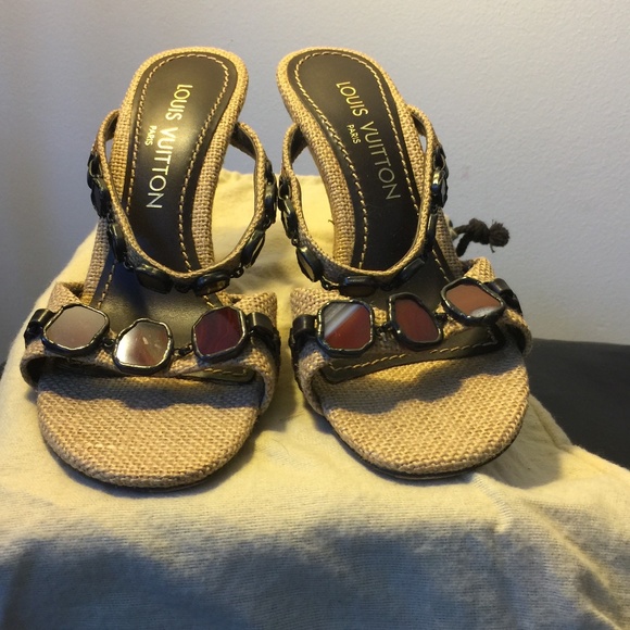 Louis Vuitton Sandals for Women - Poshmark